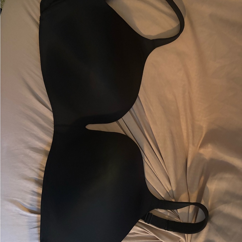 Black Cacique Bra